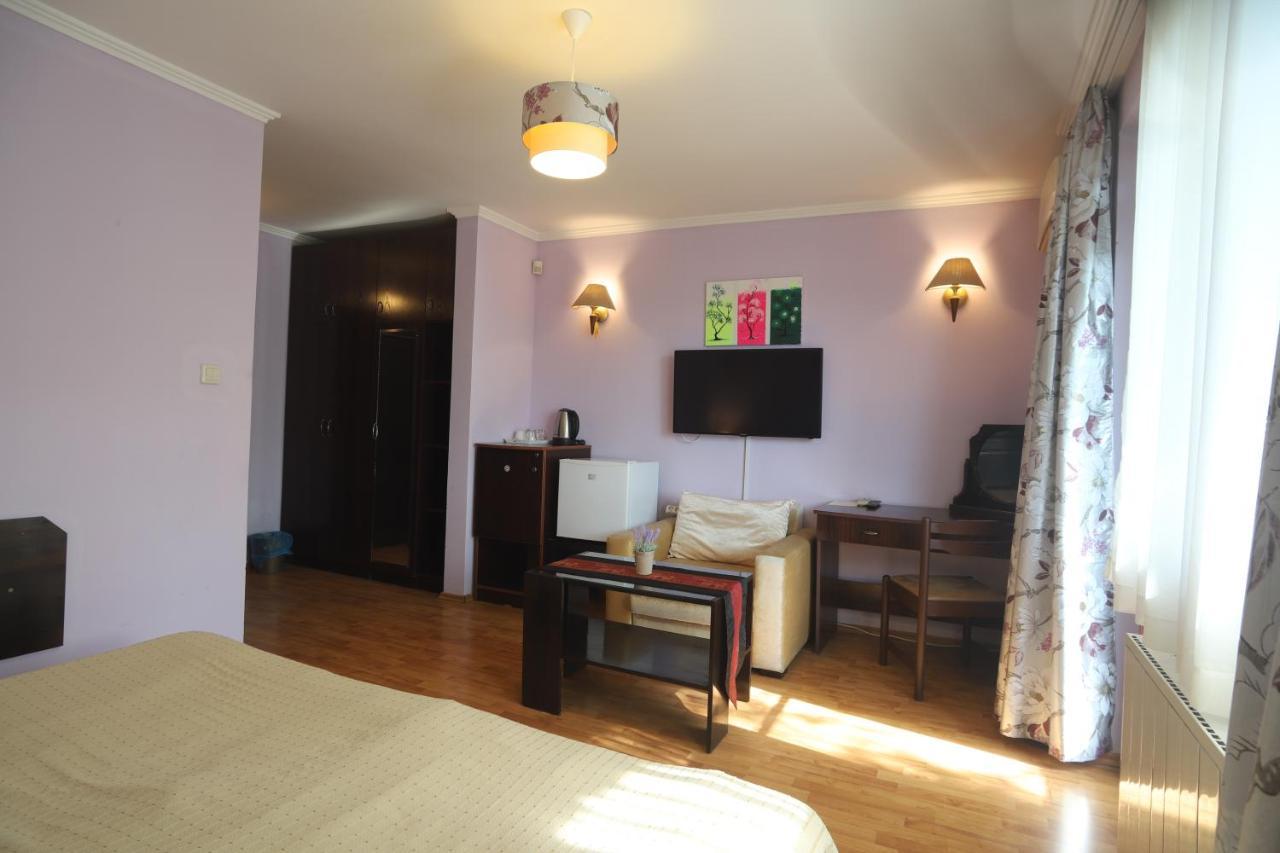 Guest House Yanita Βάρνα Εξωτερικό φωτογραφία